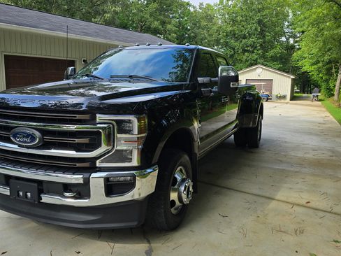 Used 2022 Ford F350 King Ranch w/ King Ranch Ultimate Package image 5