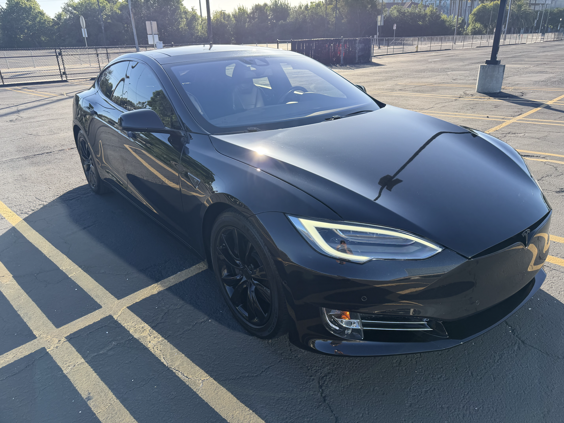 Used 2016 Tesla Model S 90D AWD/4WD image 10