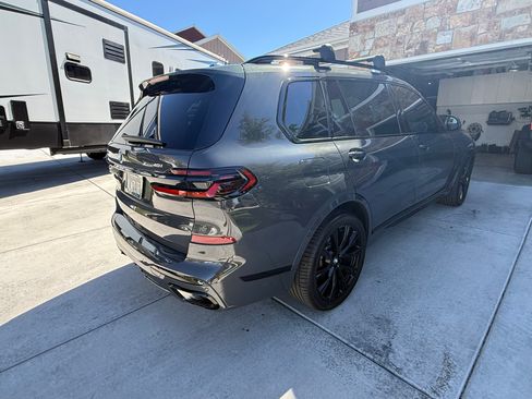Used 2026 BMW X7 xDrive40i w/ M Sport Package AWD/4WD image 14