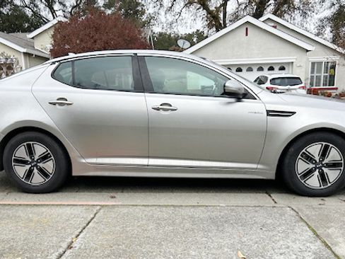 Used 2013 Kia Optima LX w/ Hybrid Convenience Pkg image 9