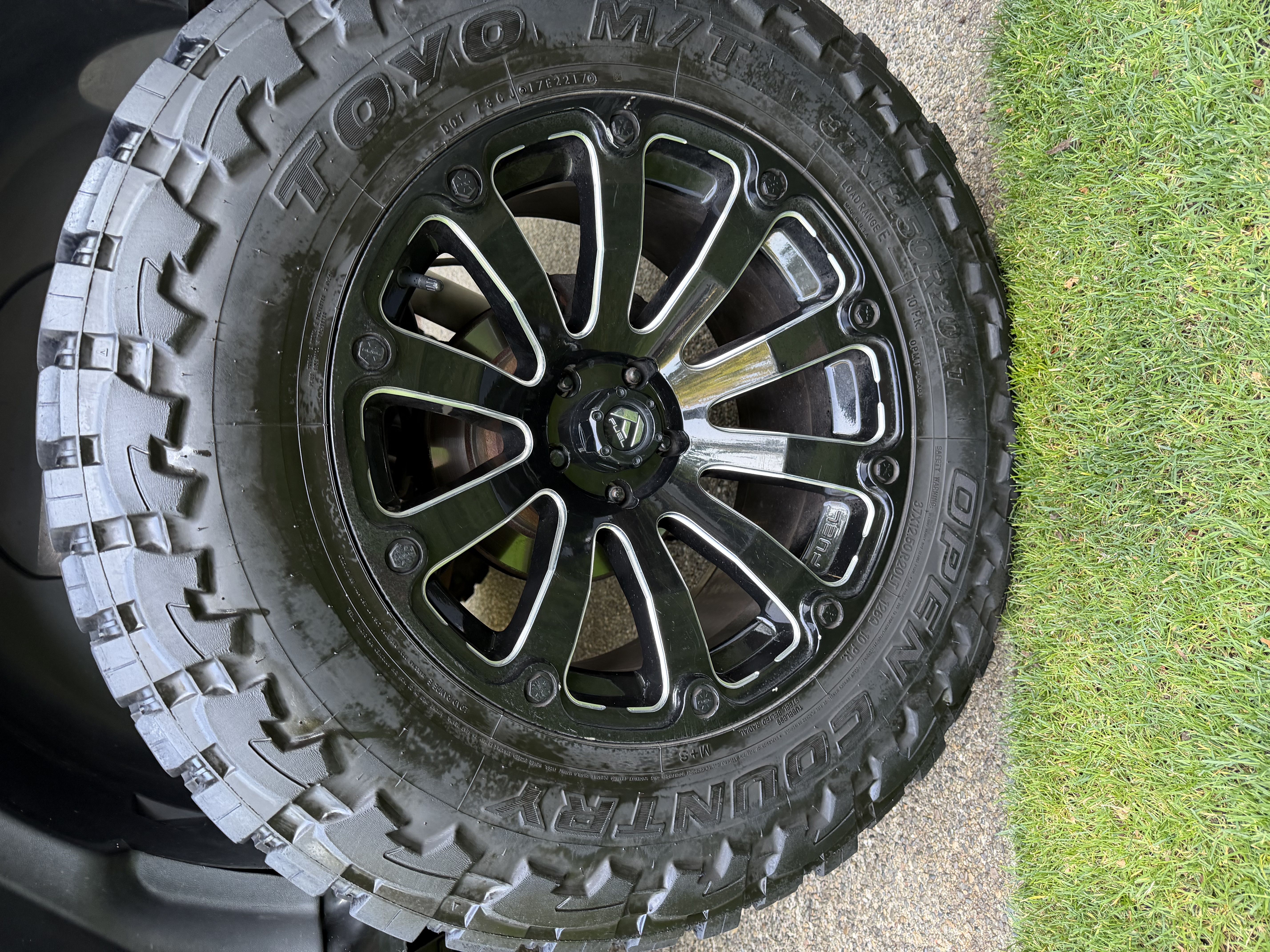 Used 2017 Jeep Wrangler Unlimited Sport w/ Quick Order Package 24S AWD/4WD image 15