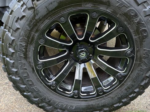 Used 2017 Jeep Wrangler Unlimited Sport w/ Quick Order Package 24S AWD/4WD image 15