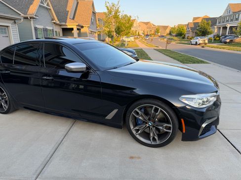 Used 2018 BMW M550i xDrive w/ Dynamic Handling Package AWD/4WD image 4