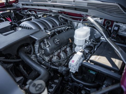 Used 2015 GMC Sierra 1500 SLT w/ SLT Crew Cab Value Package image 20