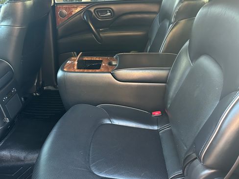 Used 2018 INFINITI QX80 2WD image 12