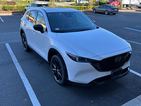 Used 2024 MAZDA CX-5 Carbon Edition image 2
