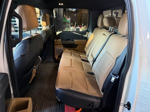 Used 2023 Ford F150 Lariat w/ Equipment Group 502A High image 8