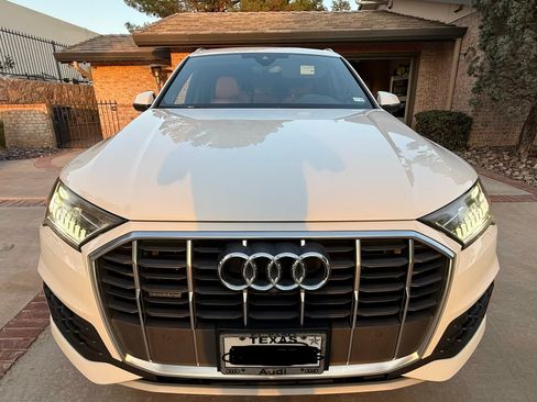Used 2021 Audi Q7 3.0T Premium Plus w/ Premium Plus Package AWD/4WD image 4