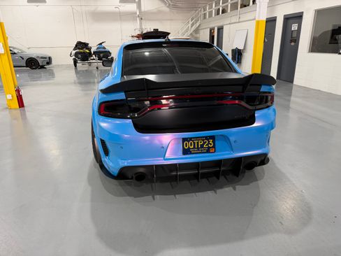 Used 2022 Dodge Charger SRT Hellcat RWD image 5