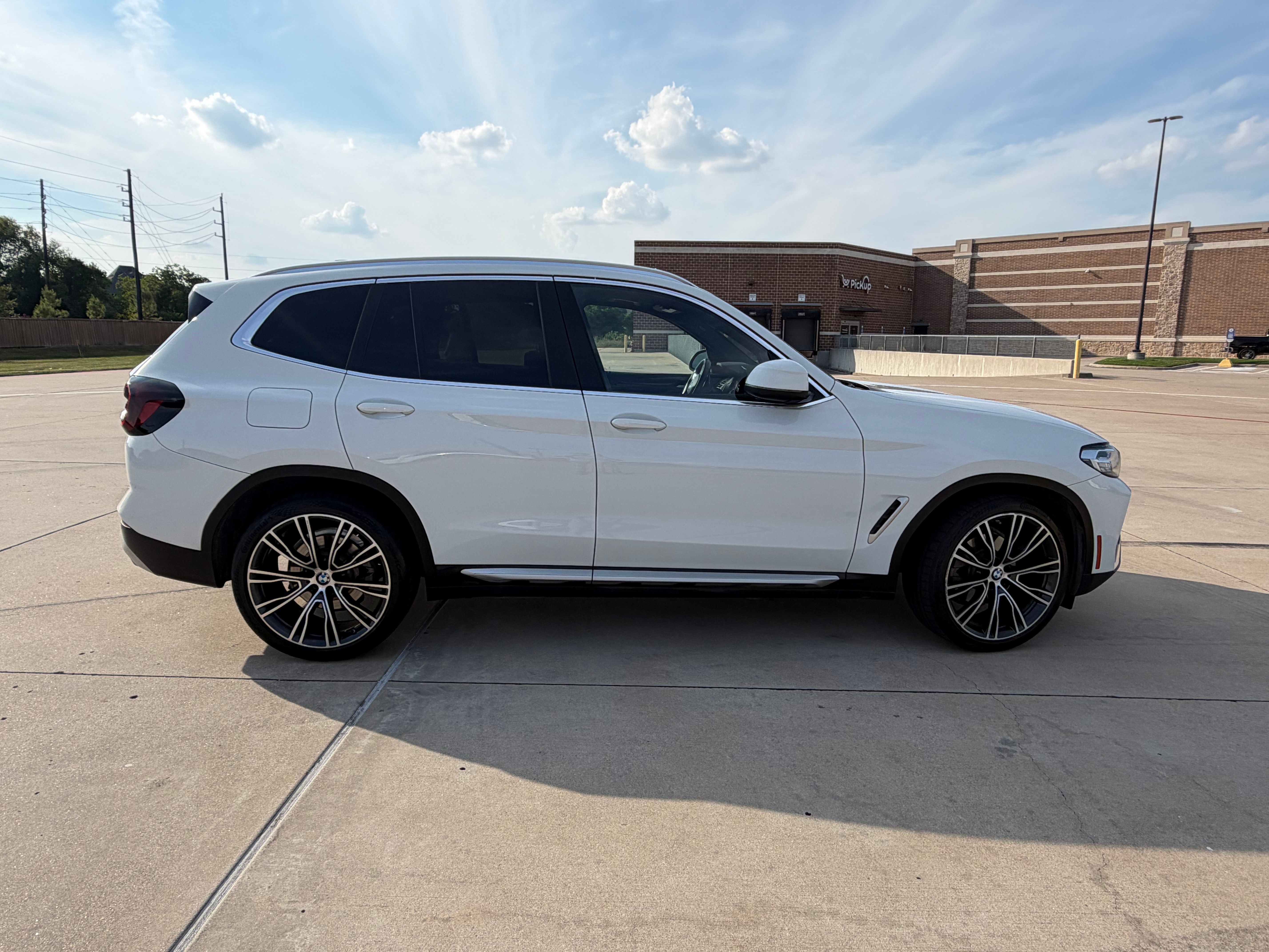 Used 2022 BMW X3 sDrive30i w/ Convenience Package w/ZPA RWD image 4
