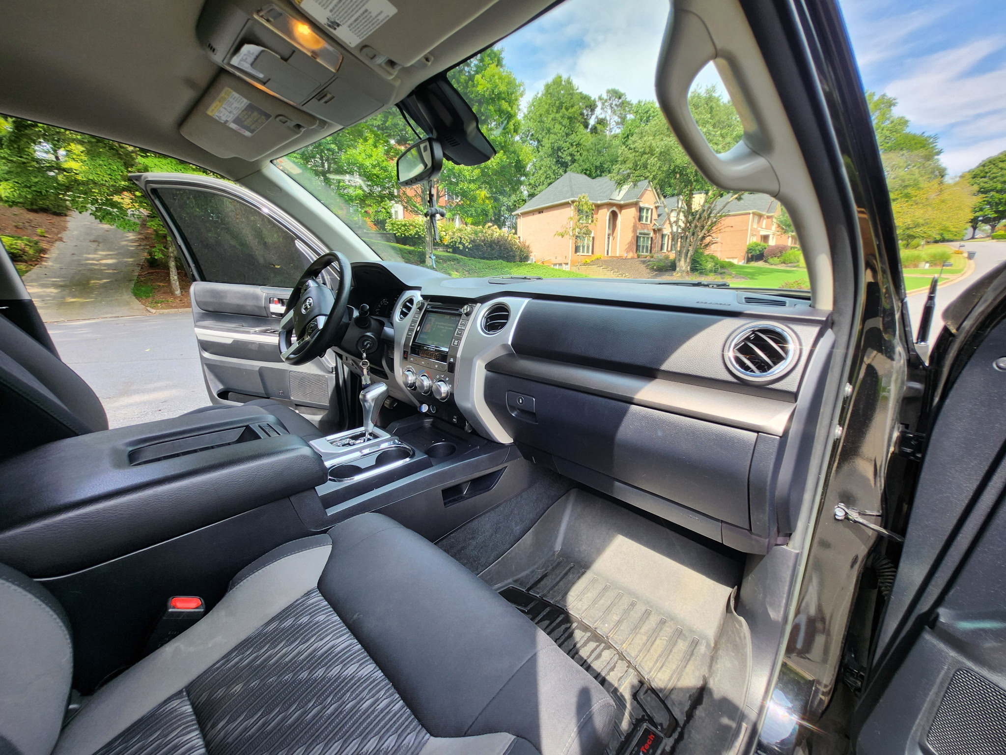 Used 2018 Toyota Tundra SR5 w/ TRD Sport Package RWD image 13