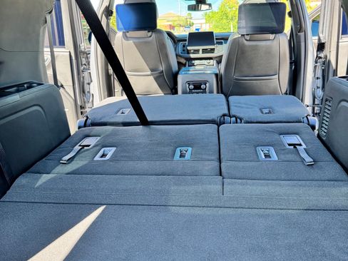 Used 2021 Chevrolet Suburban RST w/ Rear Media and Nav Package image 12