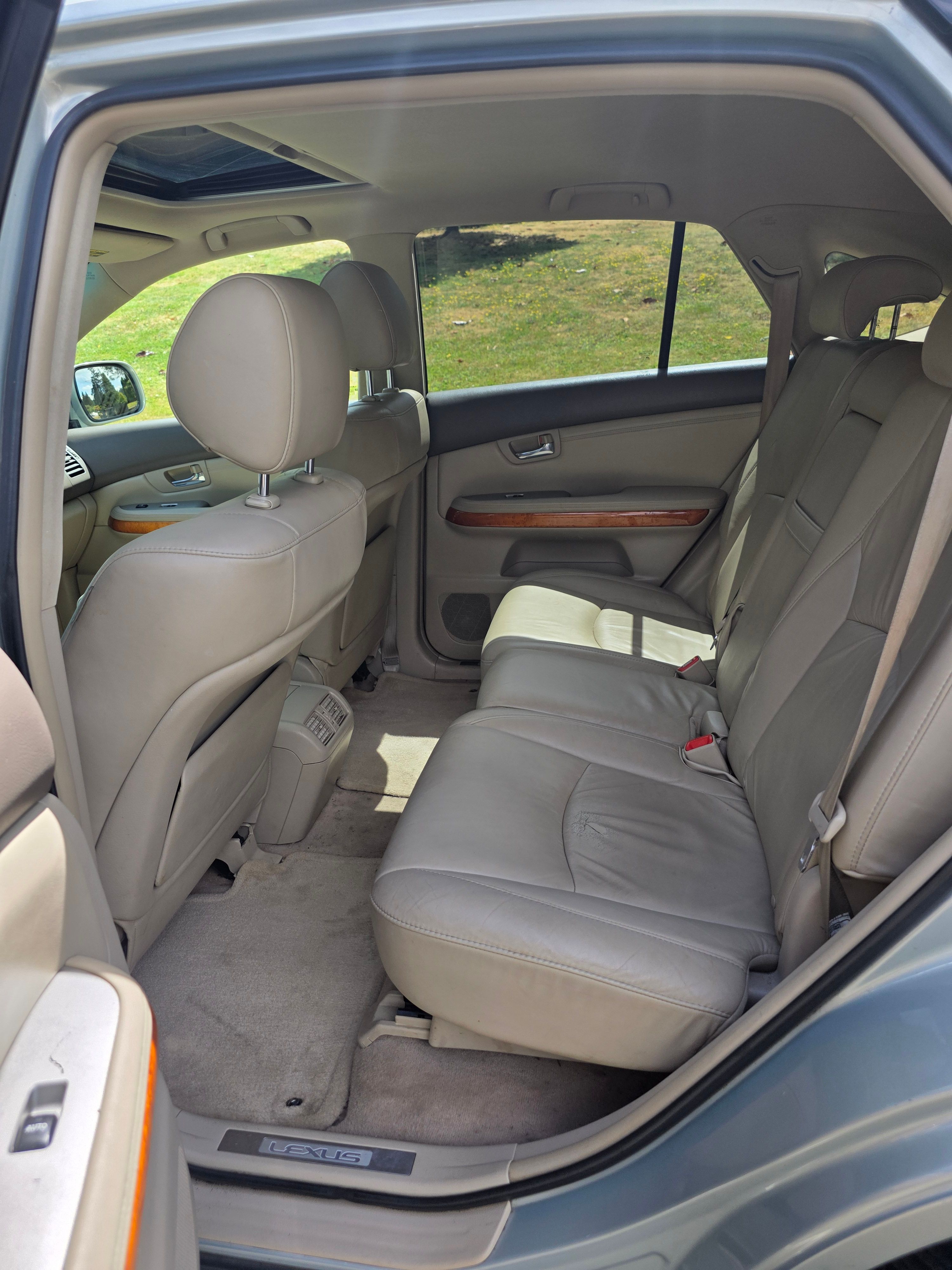 Used 2006 Lexus RX 330 AWD image 6