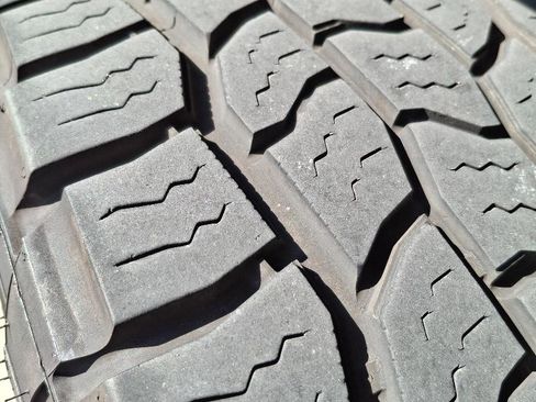 Used 2016 RAM 3500 Laramie image 19