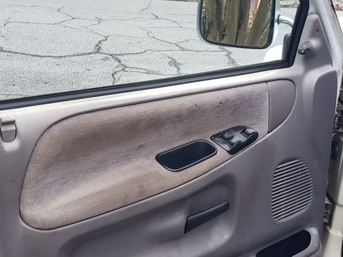 Used 1995 Dodge Ram 2500 Truck Long Bed image 6