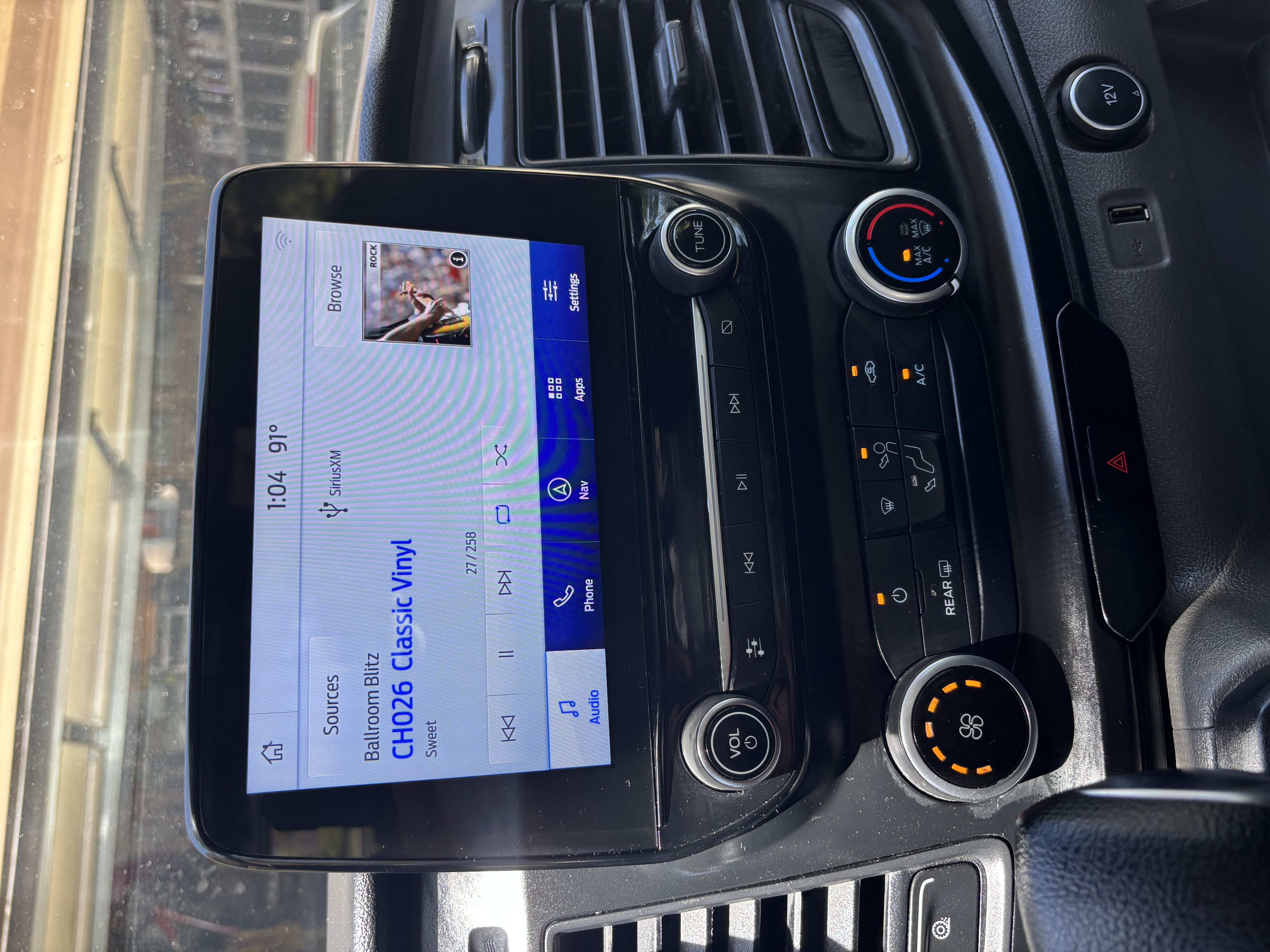 Used 2023 Ford Transit 250 Low Roof w/ Exterior Upgrade Package RWD image 19