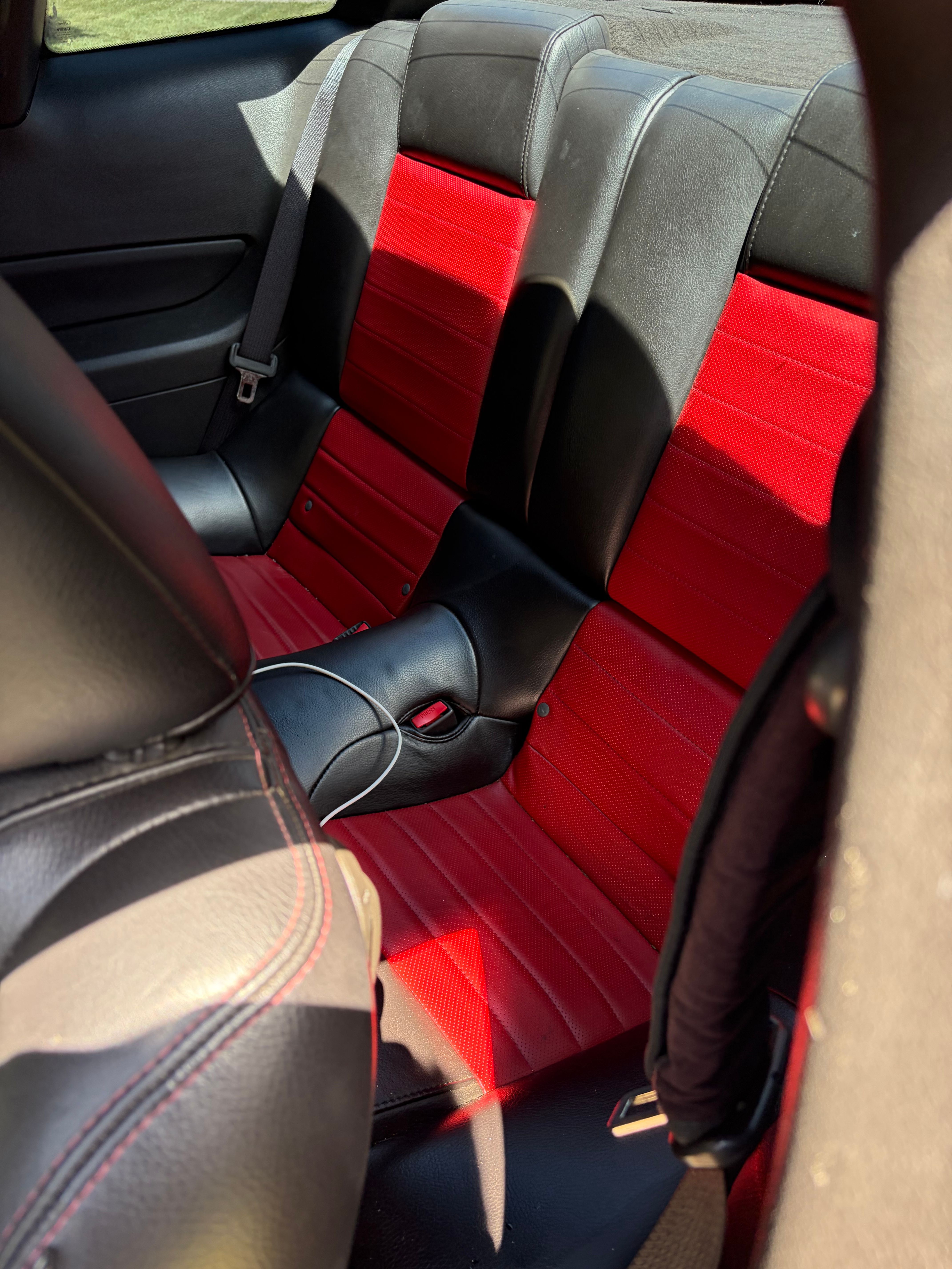 Used 2007 Ford Mustang Shelby GT500 RWD image 11