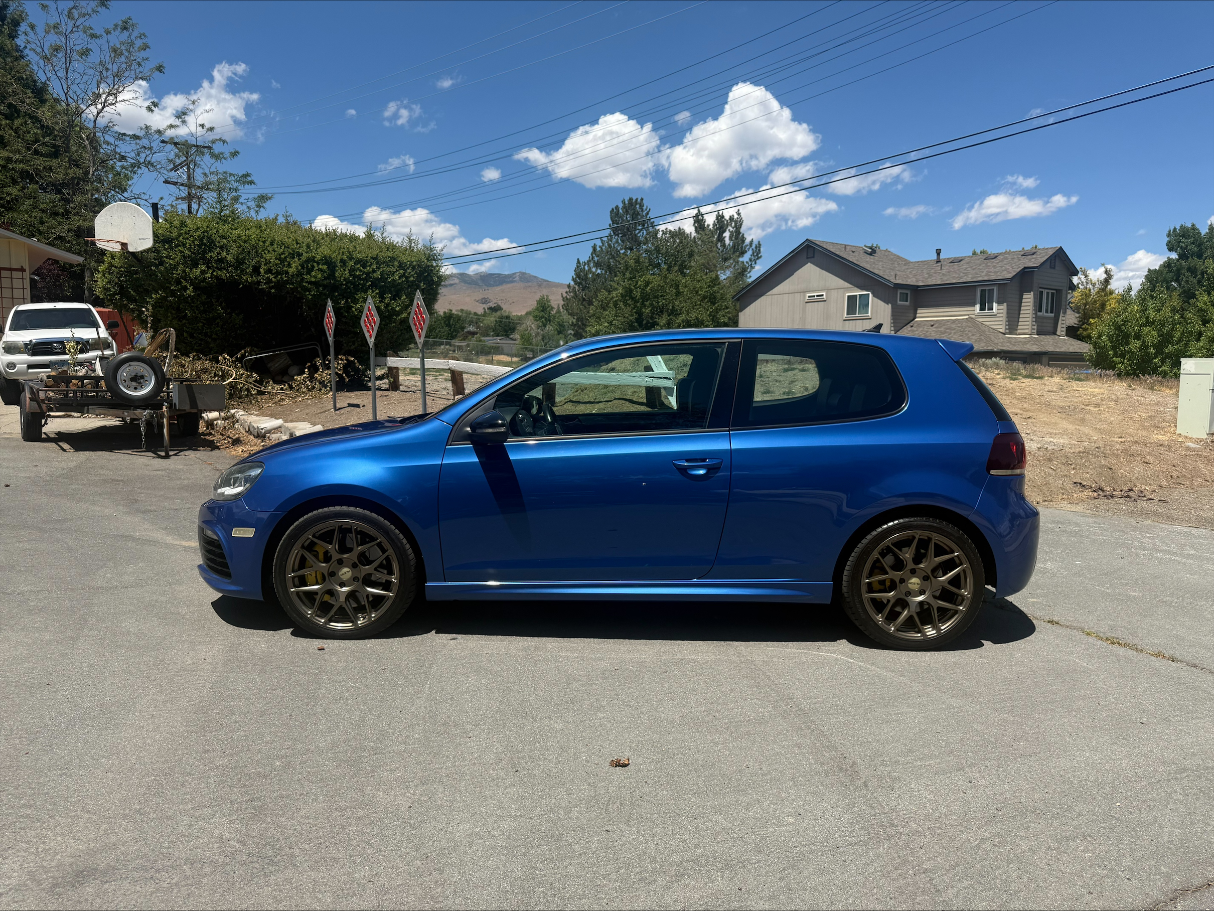 Used 2012 Volkswagen Golf R 2-Door AWD/4WD image 12