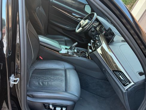 Used 2018 BMW 540i RWD image 4