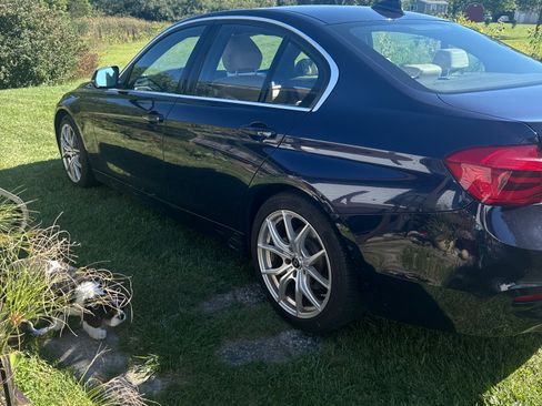 Used 2017 BMW 330i xDrive Sedan AWD/4WD image 1