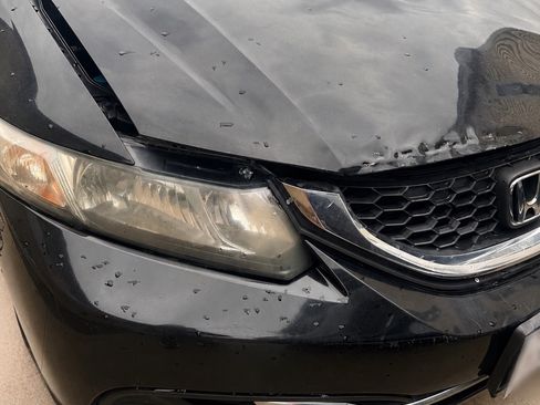 Used 2013 Honda Civic LX image 2