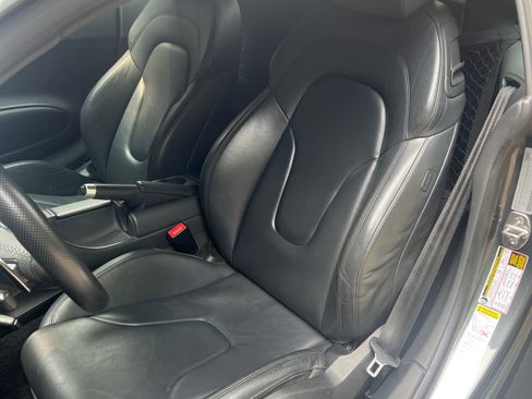 Used 2014 Audi R8 V8 w/ Enhanced Leather Package AWD/4WD image 24