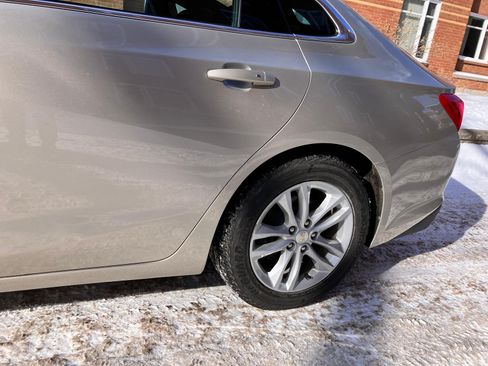 Used 2016 Chevrolet Malibu LT image 6