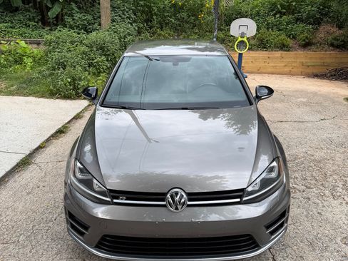 Used 2015 Volkswagen Golf R 4-Door AWD/4WD image 11