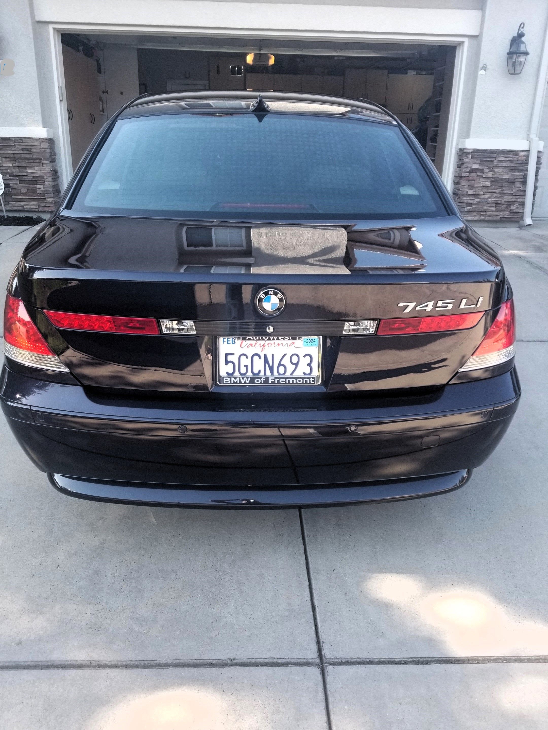 Used 2004 BMW 745Li RWD image 5
