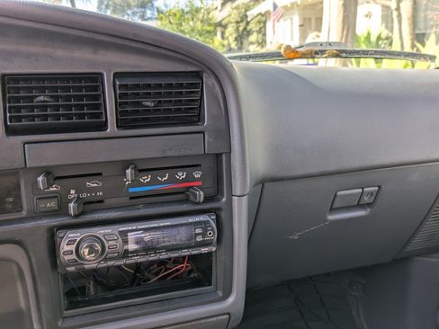 Used 1995 Toyota 4Runner SR5 image 12