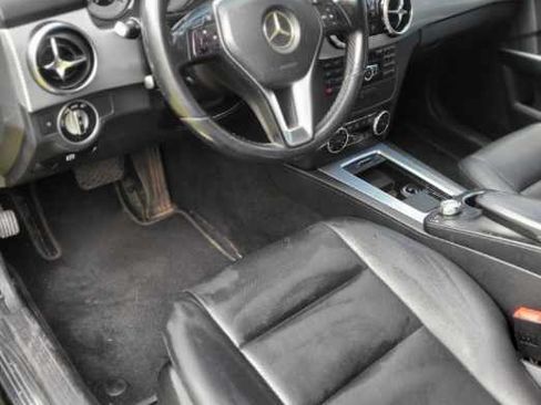 Used 2015 Mercedes-Benz GLK 250 BlueTEC 4MATIC image 10