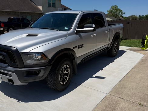 Used 2017 RAM 1500 Rebel w/ Luxury Group AWD/4WD image 9