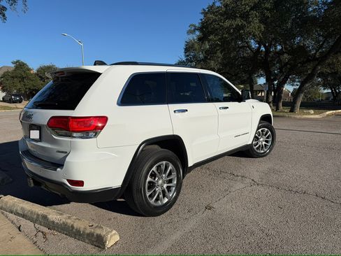Used 2015 Jeep Grand Cherokee Limited w/ Trailer Tow Group IV image 5
