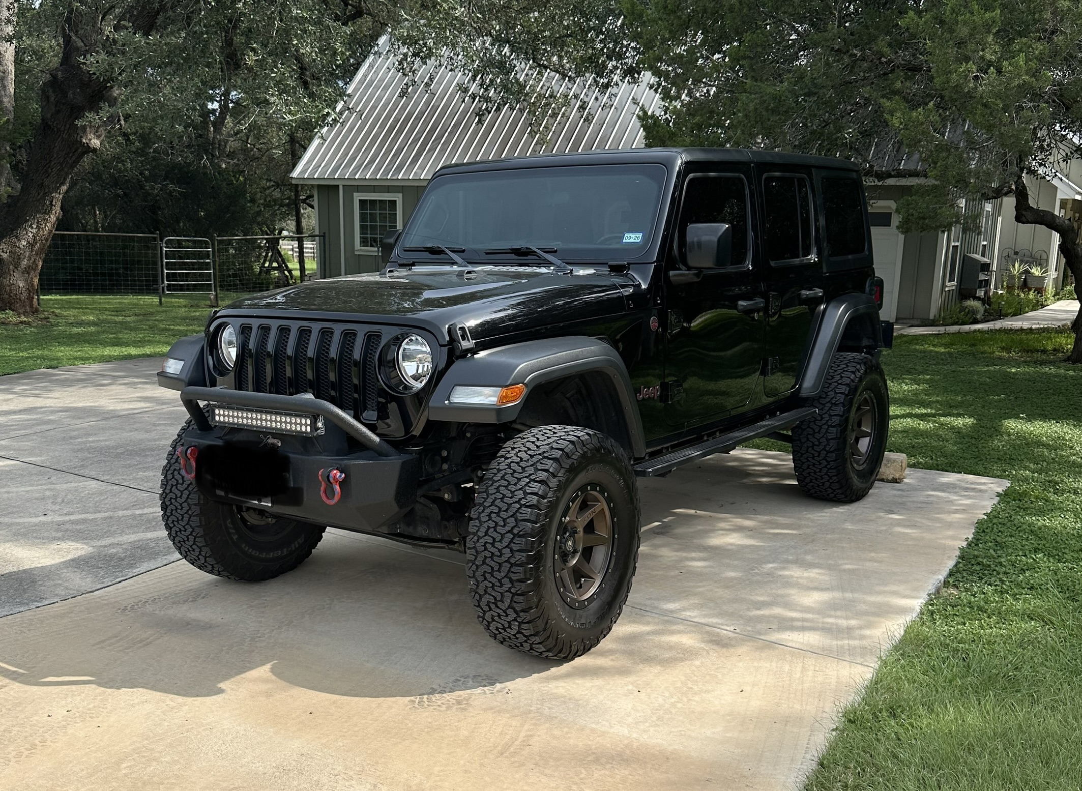 Used 2018 Jeep Wrangler Unlimited Sport S AWD/4WD image 4