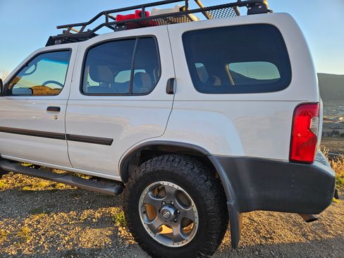 Used 2004 Nissan Xterra SE S/C w/ (SRF) Sunroof Pkg image 14