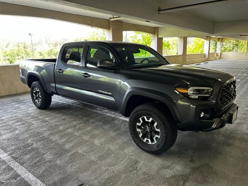 Used 2023 Toyota Tacoma TRD Off-Road AWD/4WD image 6
