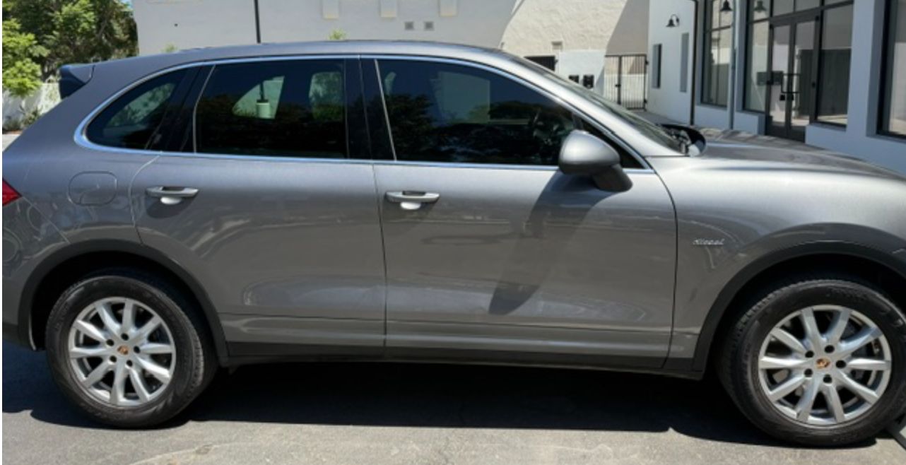 Used 2014 Porsche Cayenne Diesel AWD/4WD image 2