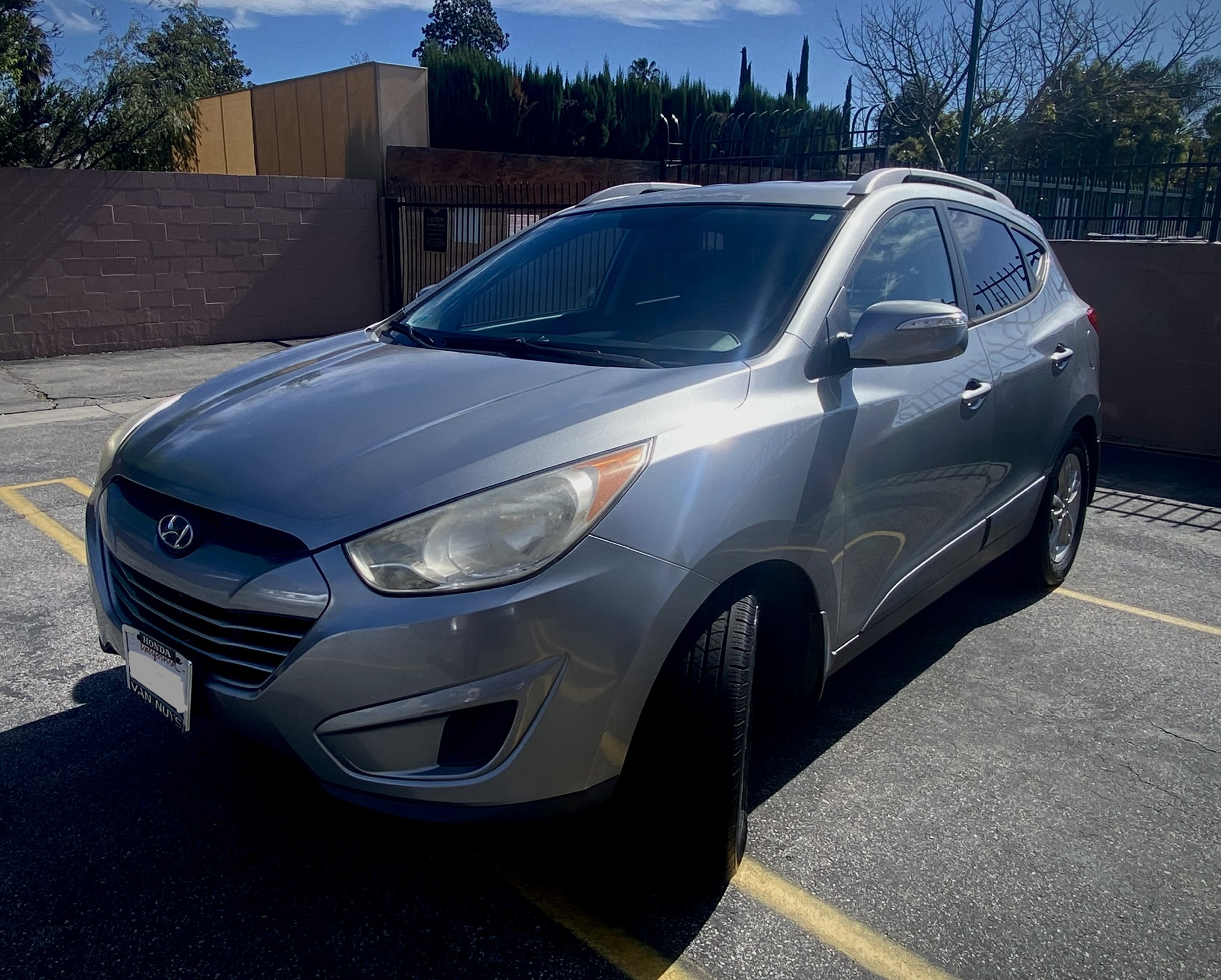 Used 2012 Hyundai Tucson GLS FWD image 1