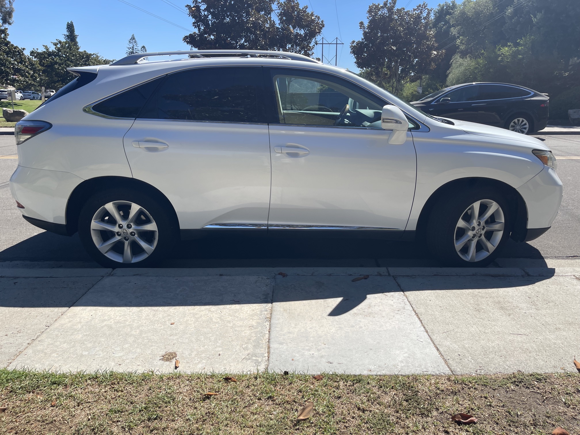 Used 2010 Lexus RX 350 AWD image 8