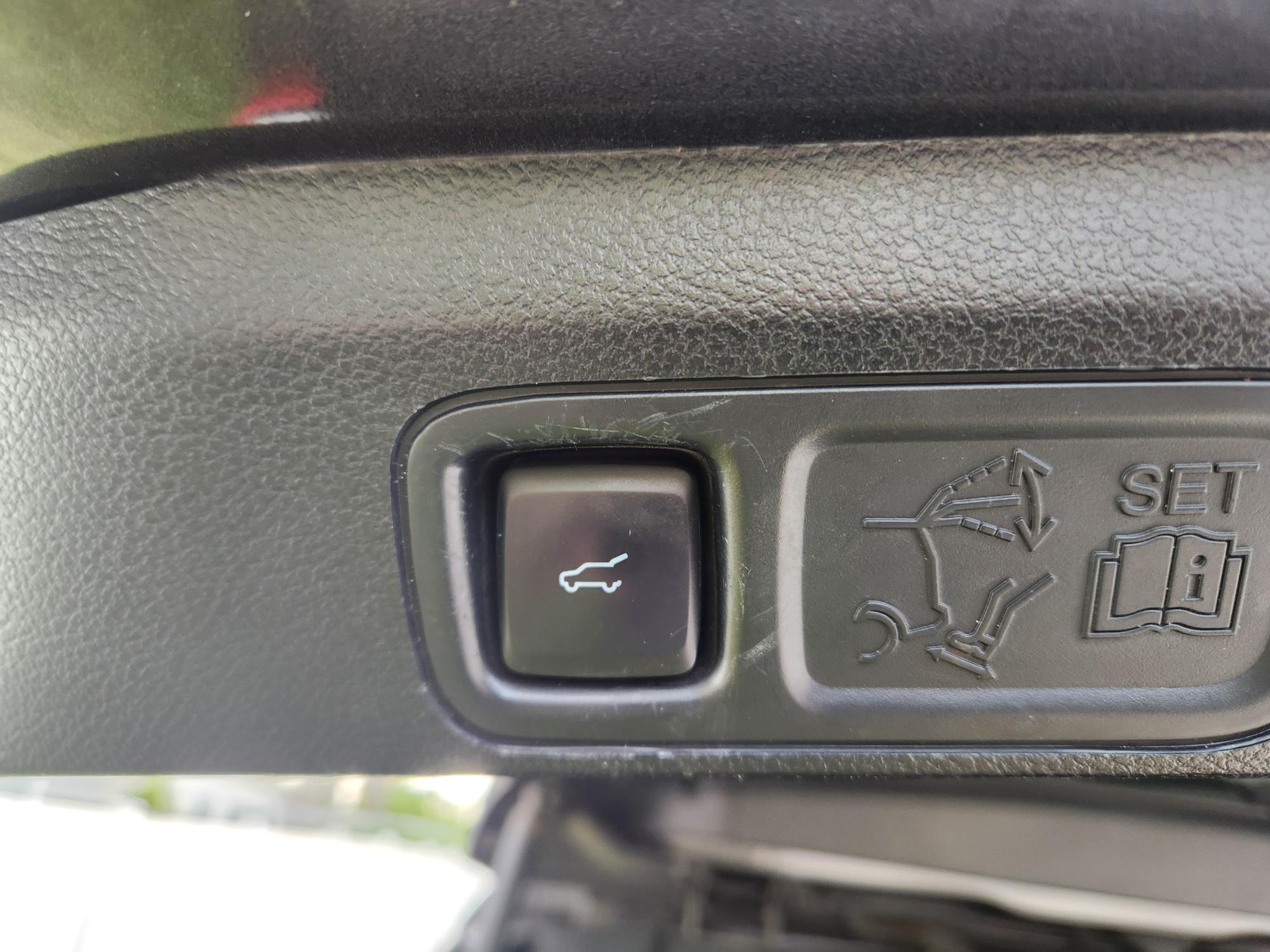 Used 2020 Ford Expedition Max Limited RWD image 14