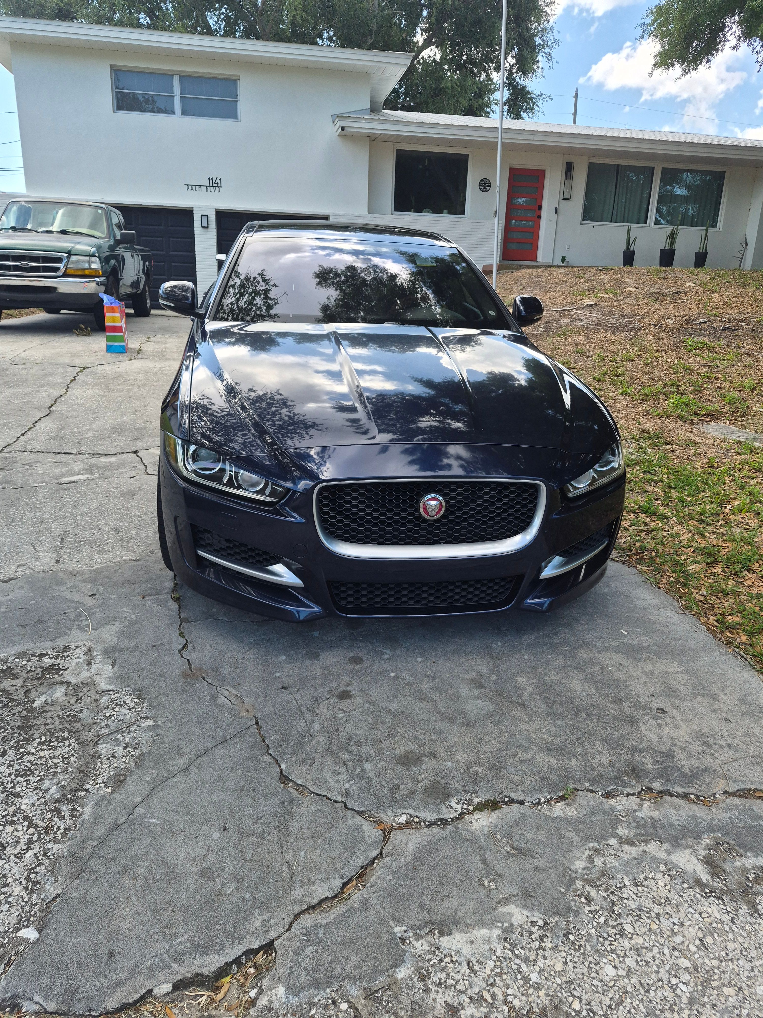Used 2017 Jaguar XE R-Sport RWD image 9