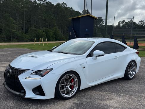 Used 2015 Lexus RC F w/ Premium Package RWD image 1