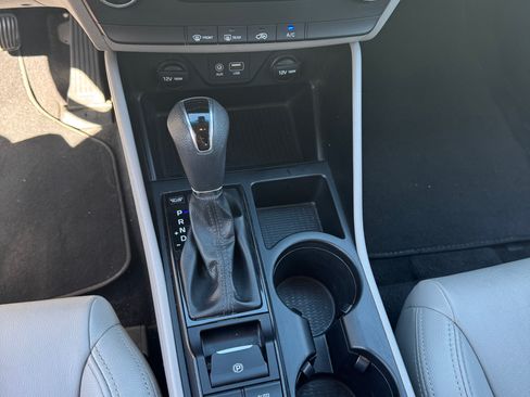 Used 2019 Hyundai Tucson SE image 12