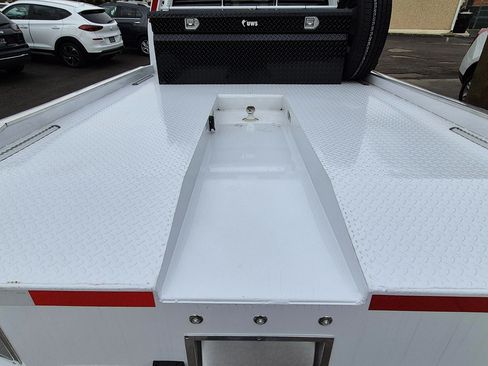 Used 2024 RAM 3500 Laramie image 9