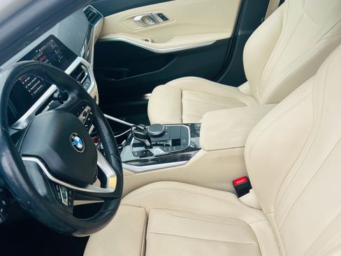 Used 2019 BMW 330i xDrive Sedan w/ Driving Assistance Package image 6