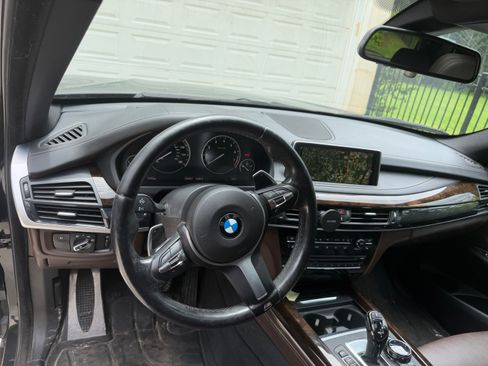 Used 2015 BMW X5 xDrive50i AWD/4WD image 11