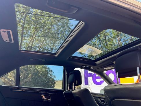 Used 2015 Mercedes-Benz E 400 E 400 Sedan 4D image 15