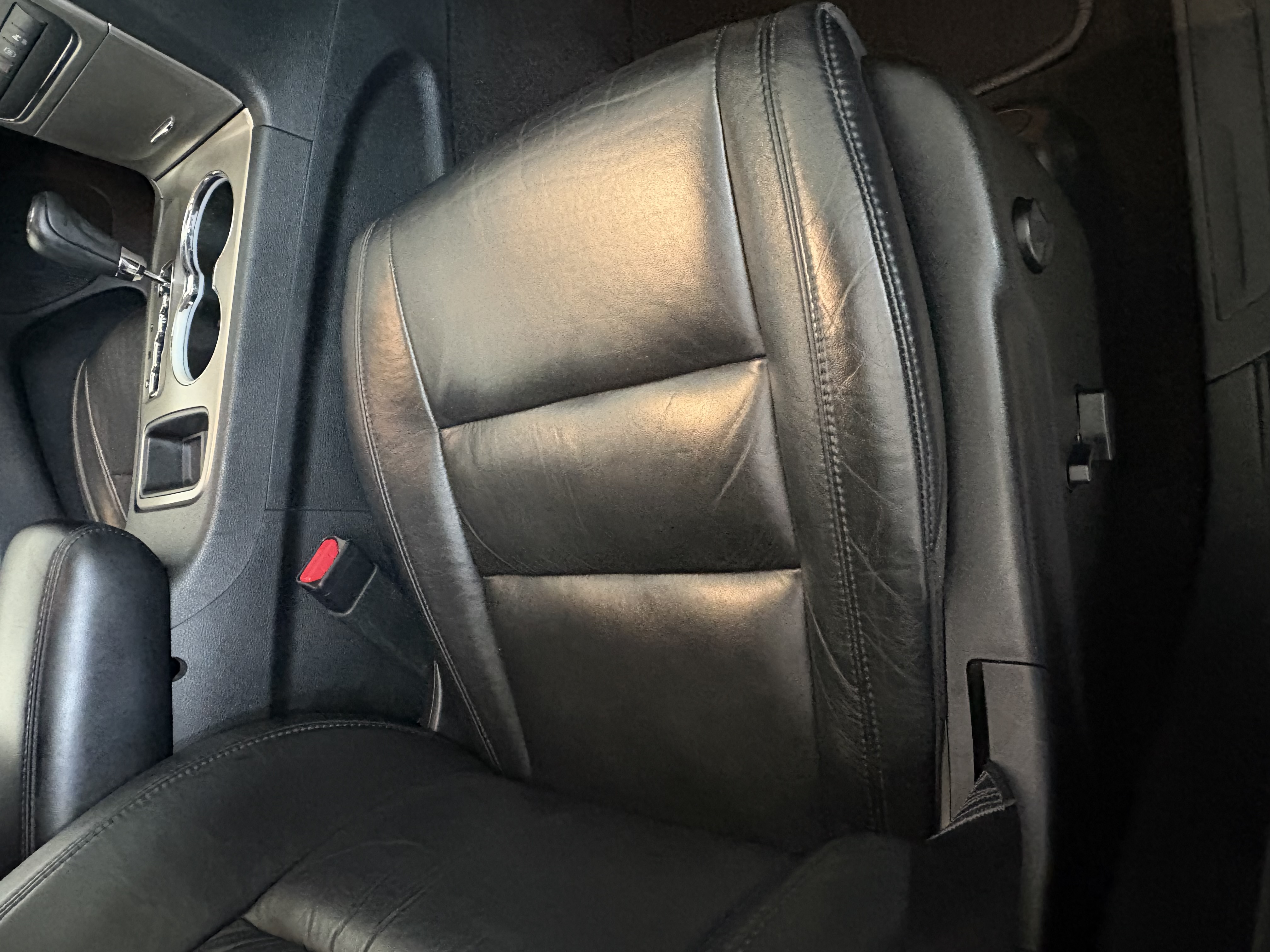 Used 2012 Jeep Grand Cherokee Laredo AWD/4WD image 16