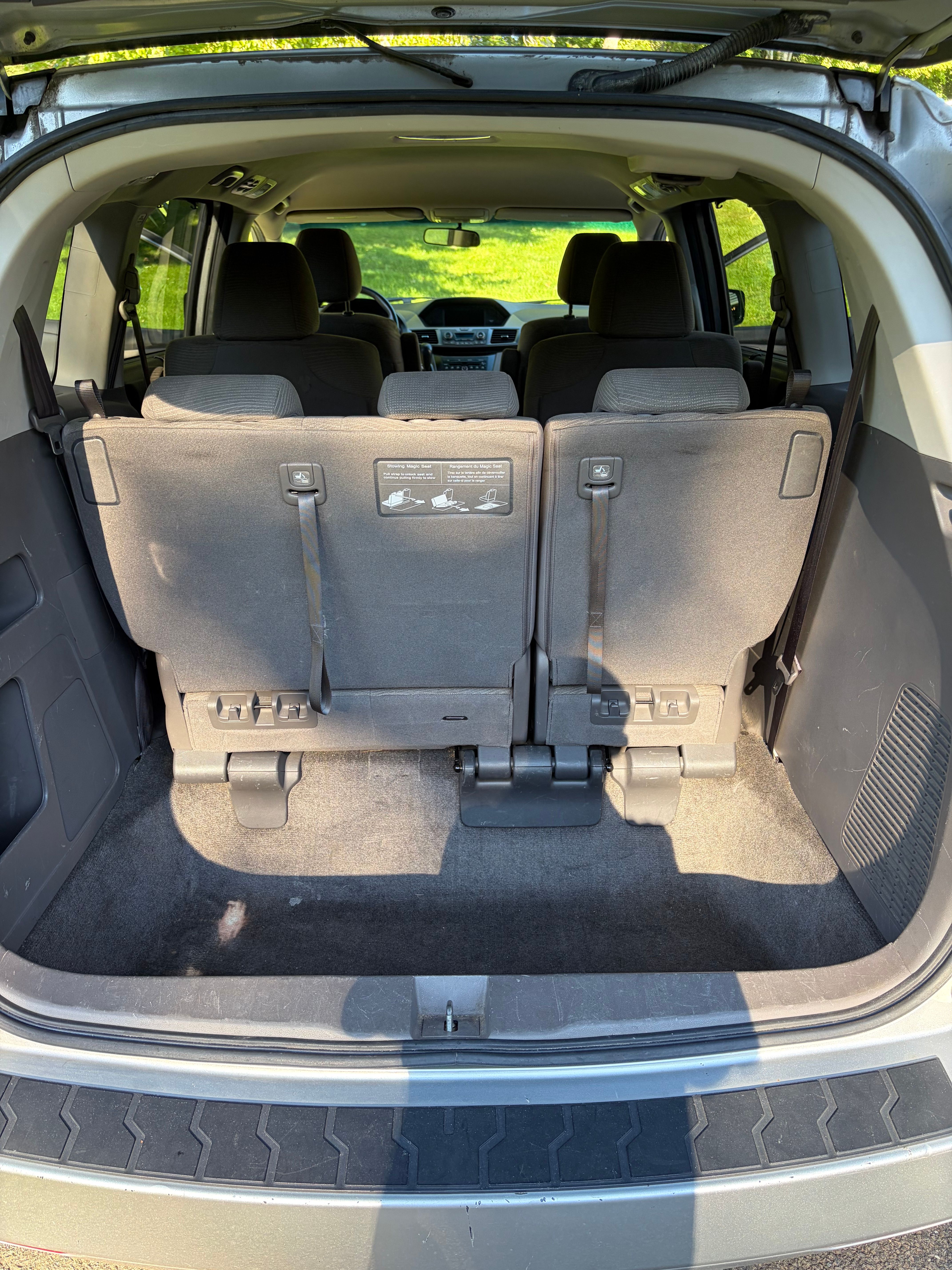 Used 2012 Honda Odyssey EX image 18