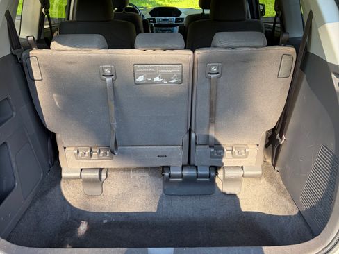 Used 2012 Honda Odyssey EX image 18